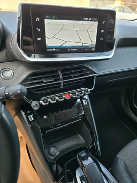 Peugeot 2008 1.5 HDI Allure Автомат Камера, снимка 12