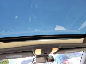 Mercedes-Benz E 300 AMG Line * Без инциденти * LED фарове * CARFAX * , снимка 11