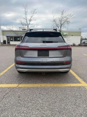 Audi E-Tron QUATTRO * ПОДГРЕВИ* ПАНОРАМА* КАМЕРА* , снимка 5