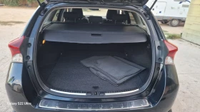 Toyota Auris 1.2i Blue Edition дистроник Keyless панорама, снимка 15
