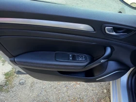 Renault Megane Кож.салон, снимка 11