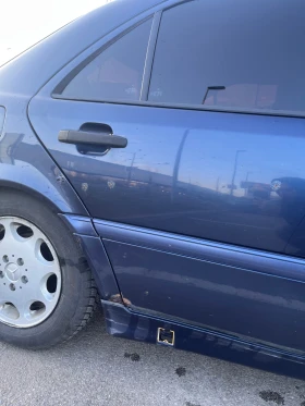 Mercedes-Benz C 180 - 850 € / 1662.46 лв. - 38993180 11