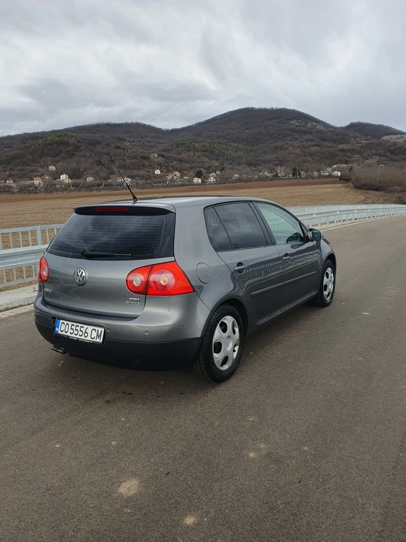 VW Golf, снимка 3 - Автомобили и джипове - 47024983