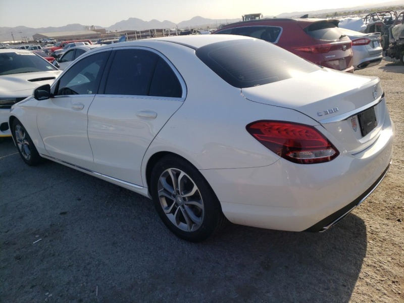 Mercedes-Benz C 300, снимка 3 - Автомобили и джипове - 46324156