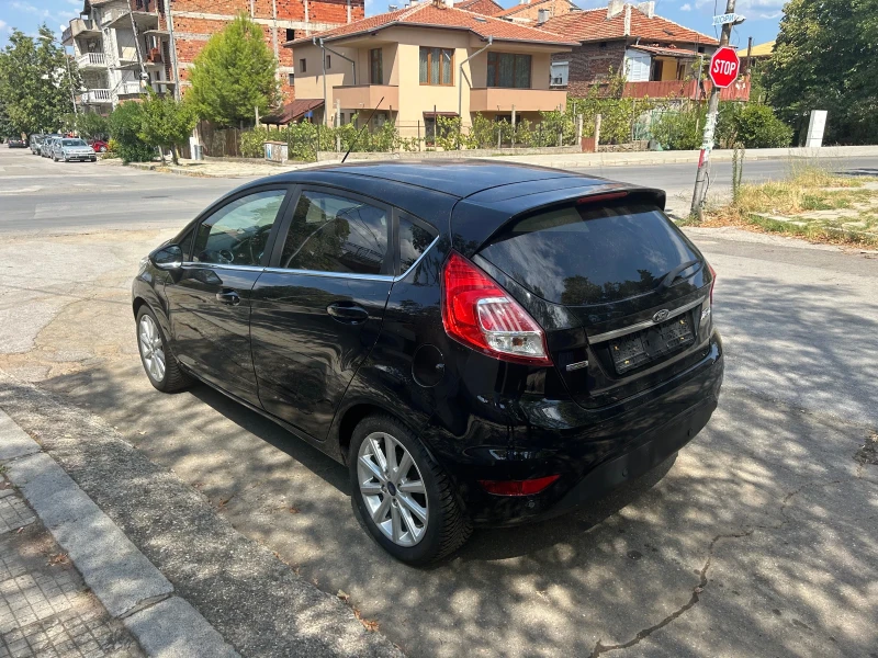 Ford Fiesta Titanium, снимка 4 - Автомобили и джипове - 47690862