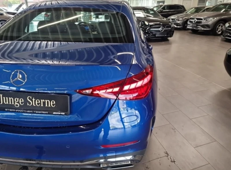 Mercedes-Benz C 220 AMG, Distronic, Guarantees , снимка 5 - Автомобили и джипове - 52588243