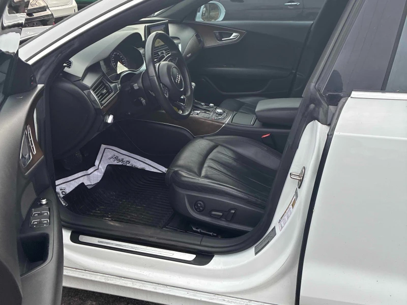 Audi A7 Technik * * CARFAX * * АВТО КРЕДИТ * * , снимка 9 - Автомобили и джипове - 52817839