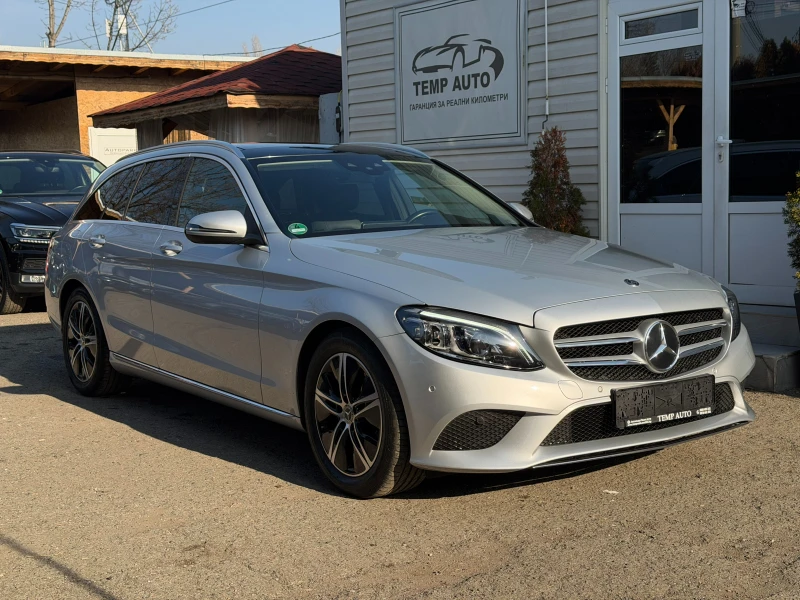 Mercedes-Benz C 220 D* СЕРВИЗНА КНИЖКА С ПЪЛНА ИСТОРИЯ В МЕРЦЕДЕС, снимка 3 - Автомобили и джипове - 52849482