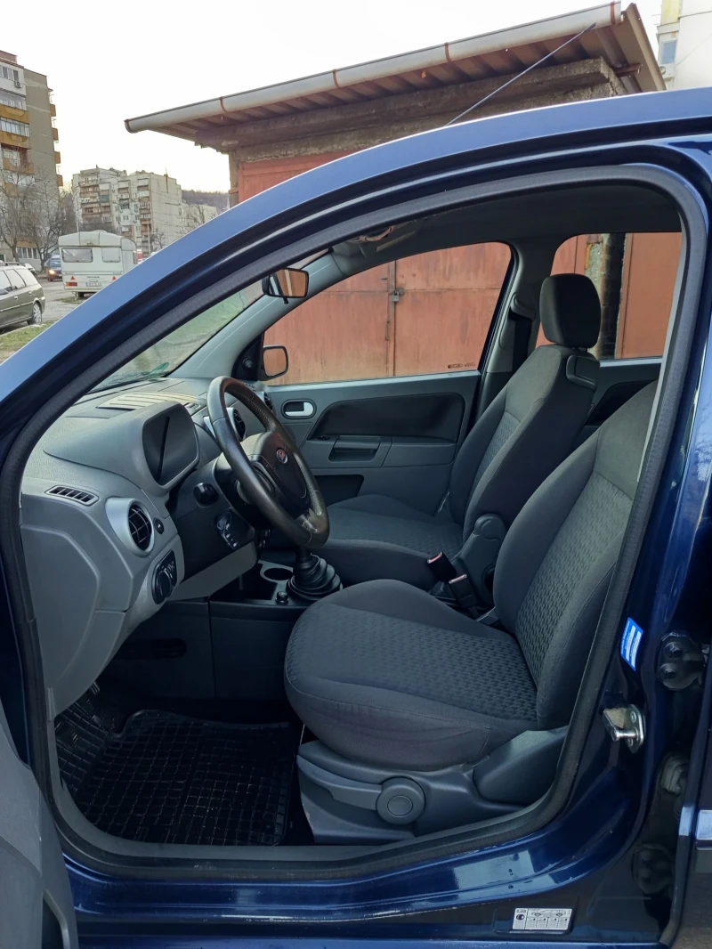 Ford Fusion 1.4i, снимка 8 - Автомобили и джипове - 52930416
