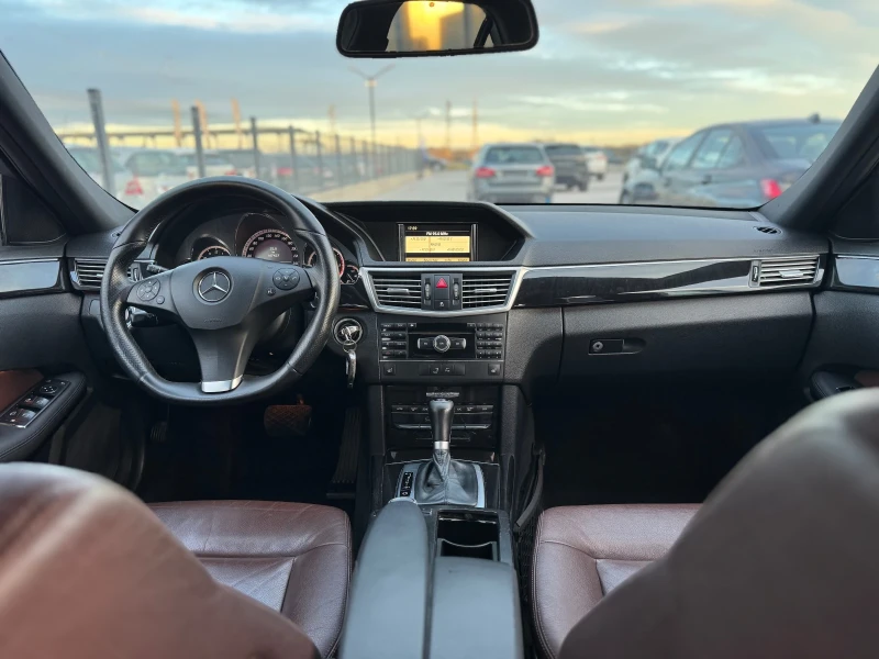 Mercedes-Benz E 250 Avantgarde, снимка 7 - Автомобили и джипове - 53045945
