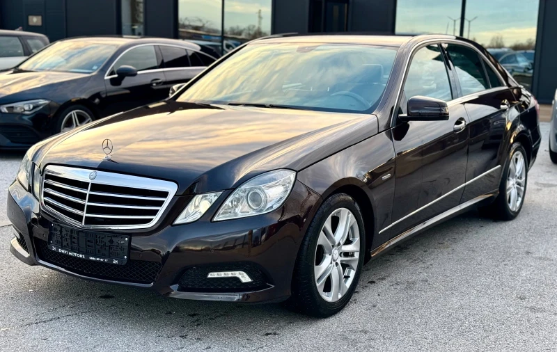 Mercedes-Benz E 250 Avantgarde, снимка 3 - Автомобили и джипове - 53045945