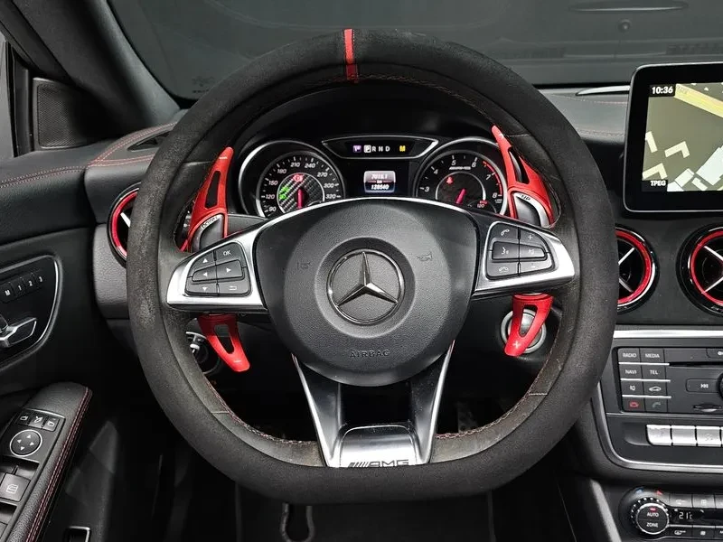 Mercedes-Benz CLA 2.5, снимка 13 - Автомобили и джипове - 54287832