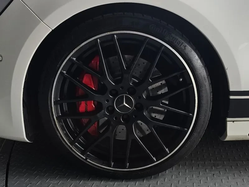 Mercedes-Benz CLA 2.5, снимка 5 - Автомобили и джипове - 54287832