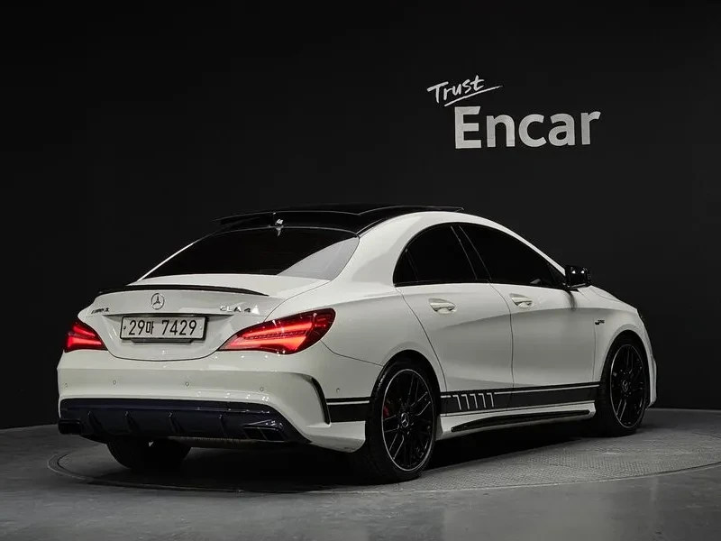 Mercedes-Benz CLA 2.5, снимка 2 - Автомобили и джипове - 54287832