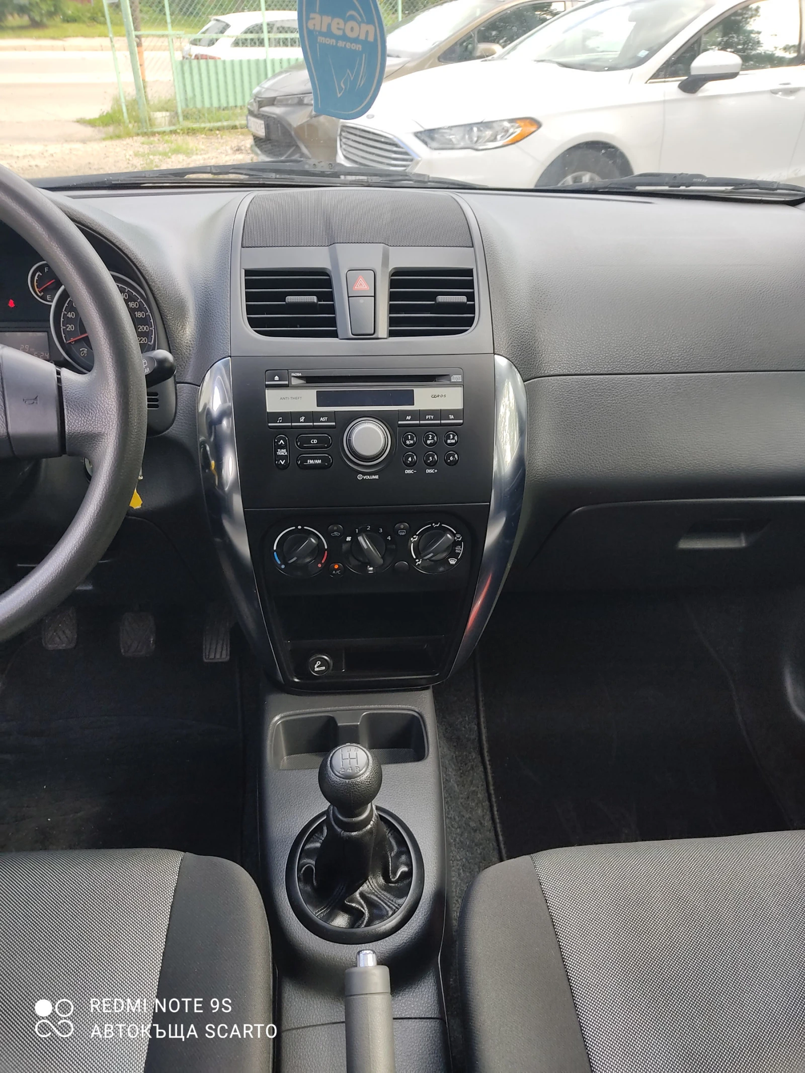 Fiat Sedici 1.6/120кс, 2014г, бензин, климатик  - изображение 10