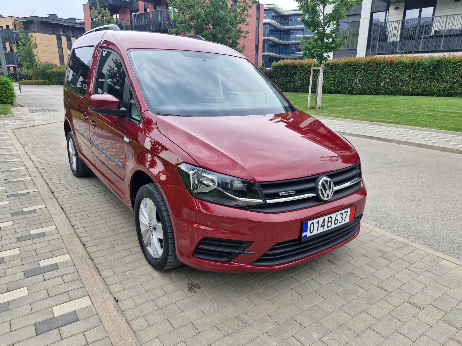 VW Caddy 2.0TDI 4MOTION - изображение 6