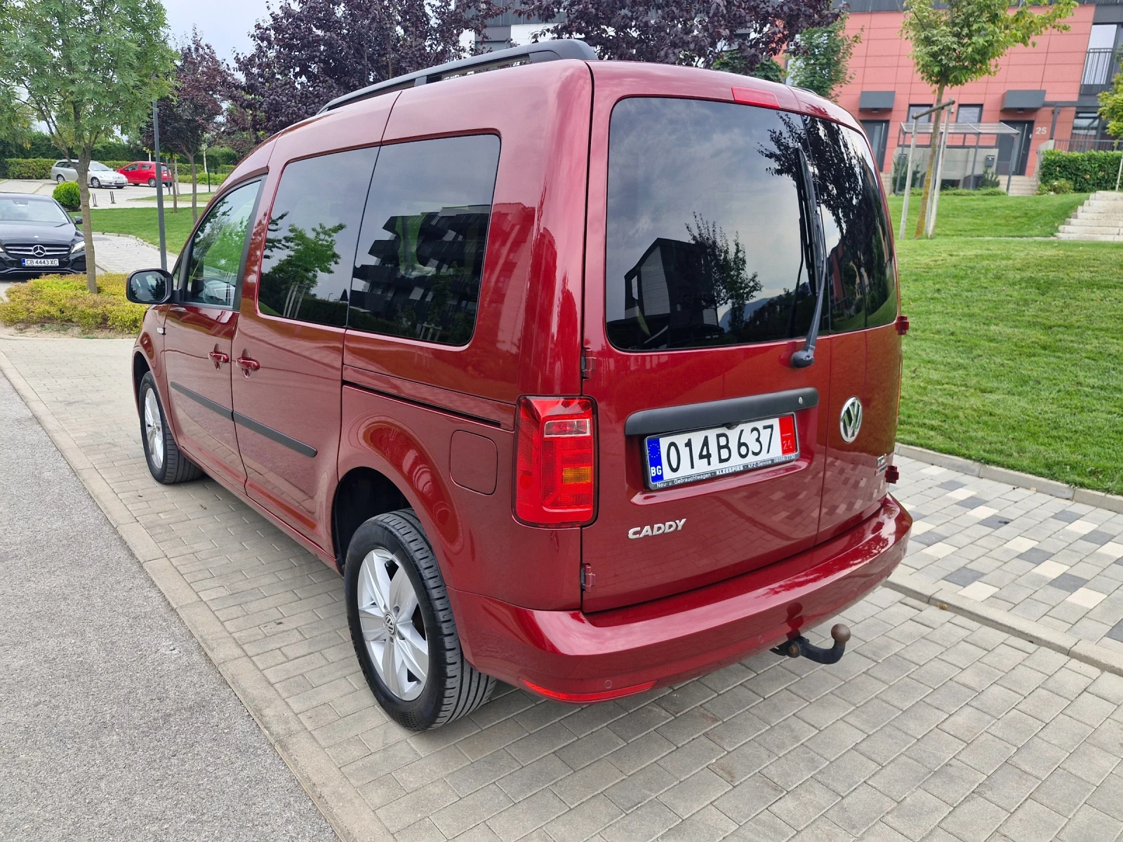 VW Caddy 2.0TDI 4MOTION - изображение 3