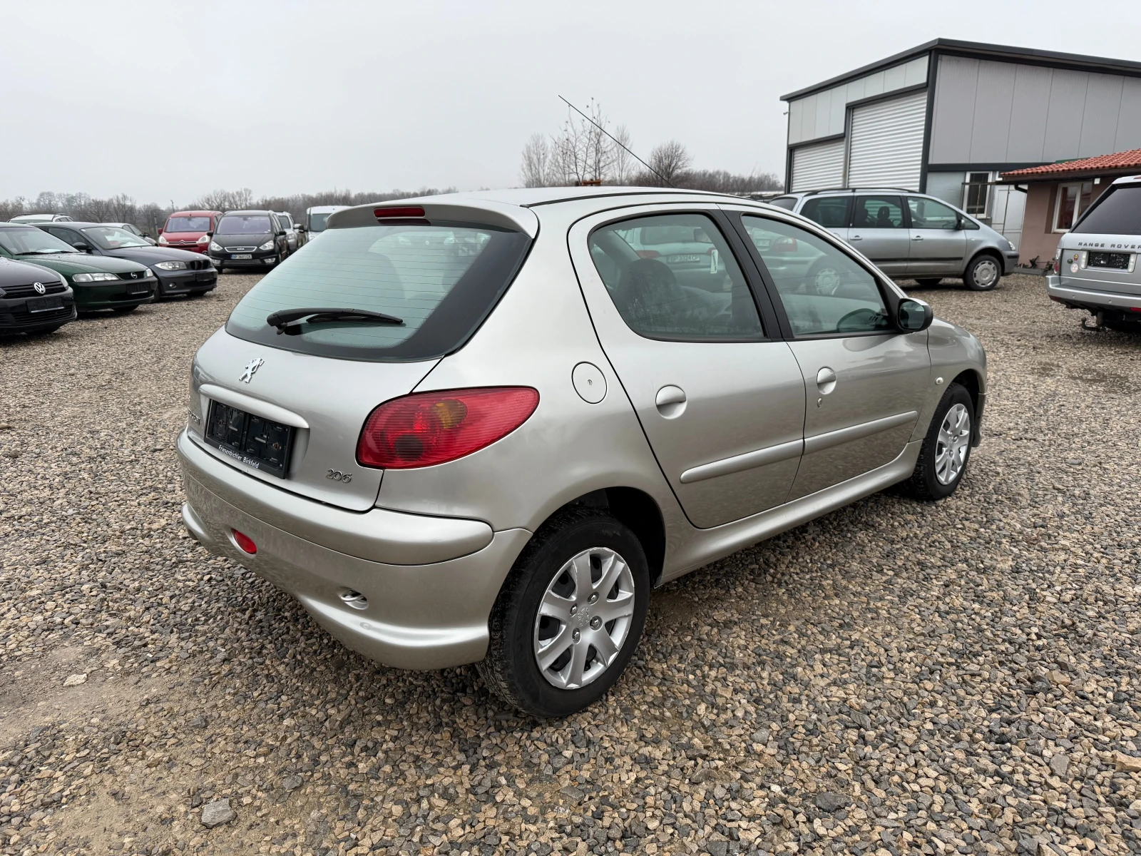 Peugeot 206 1.1i-60PS-KLIMA - изображение 5