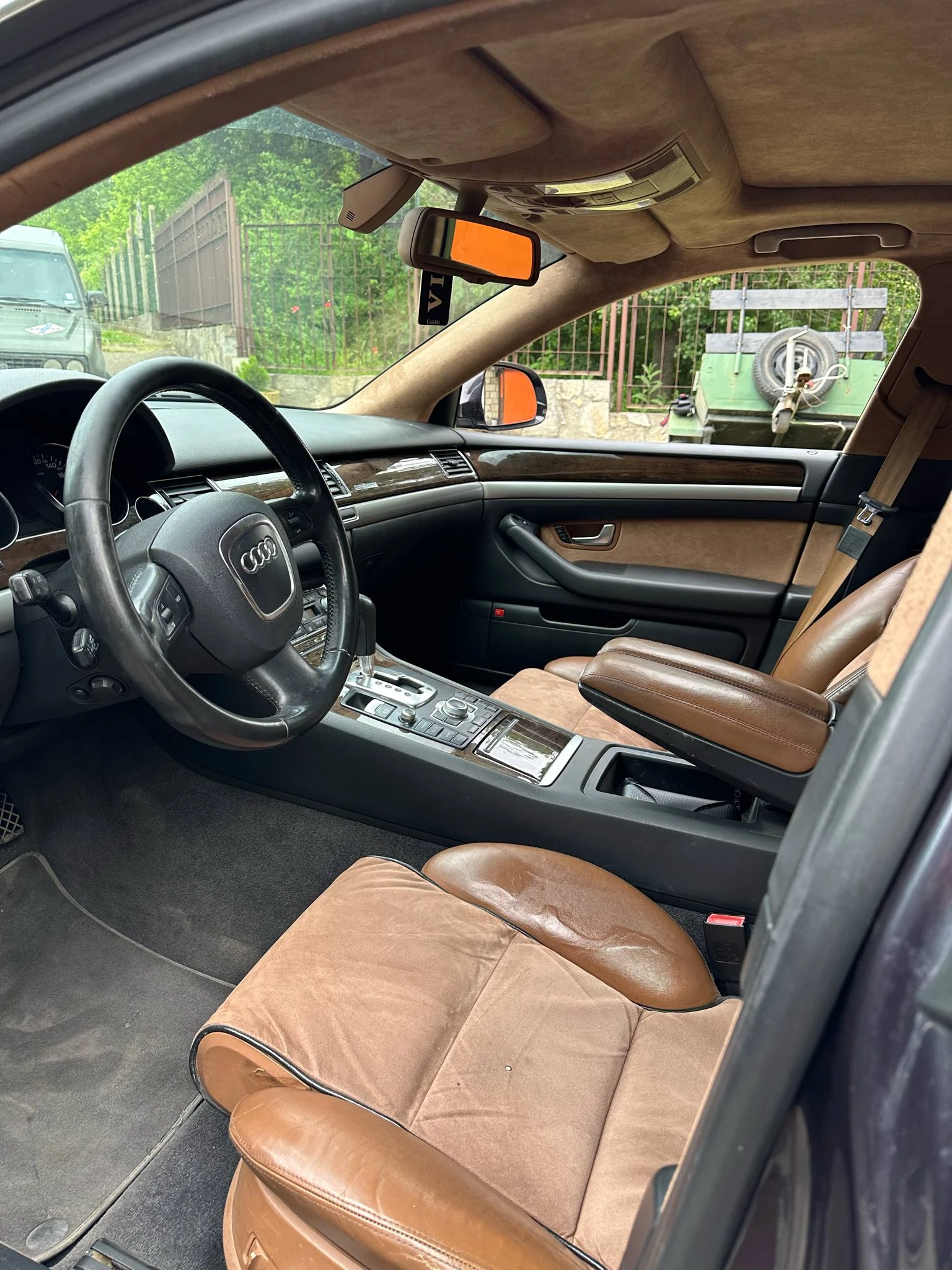 Audi A8 4.2 TDI - изображение 9