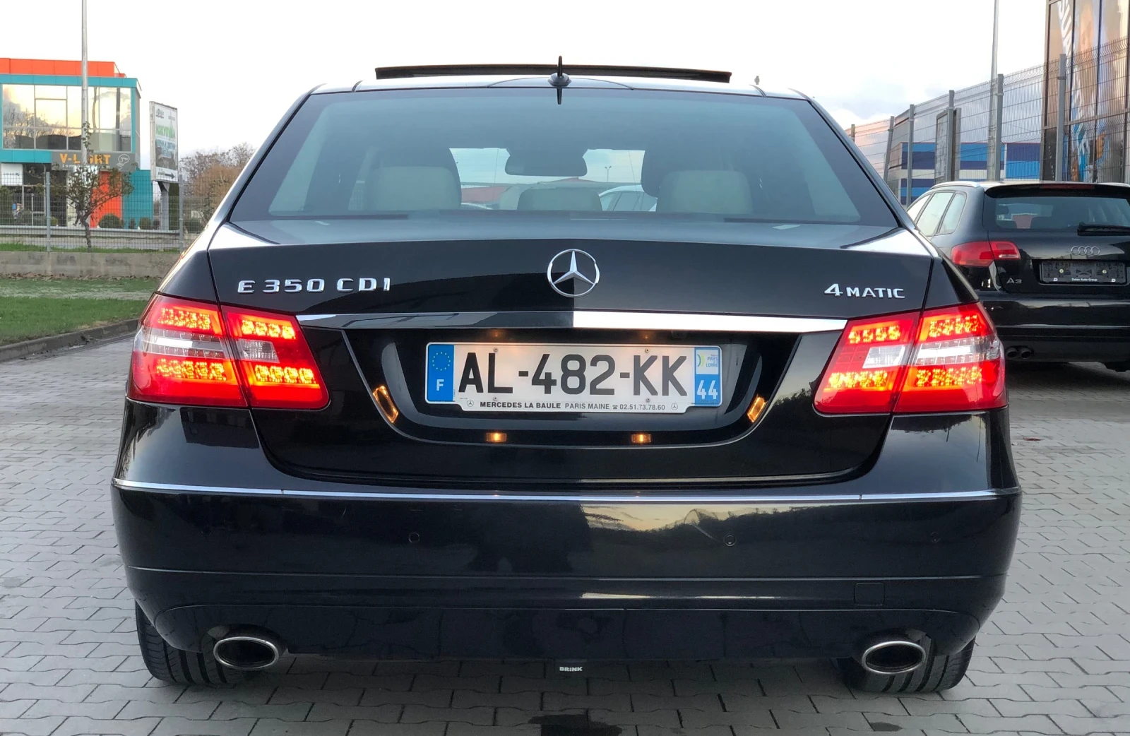 Mercedes-Benz E 350 CDI* Avantgarde* Подгрев* Обдухване* Дистроник* 4M - изображение 7