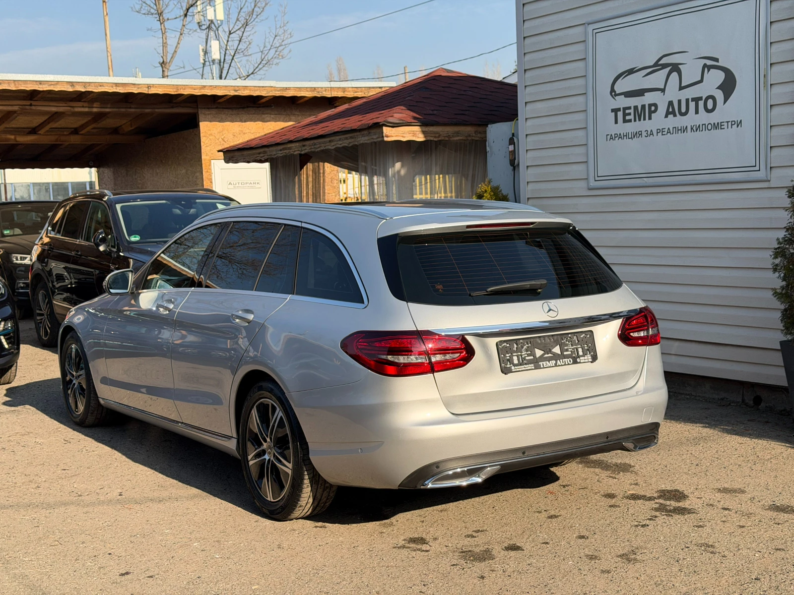 Mercedes-Benz C 220 D* СЕРВИЗНА КНИЖКА С ПЪЛНА ИСТОРИЯ В МЕРЦЕДЕС - изображение 7