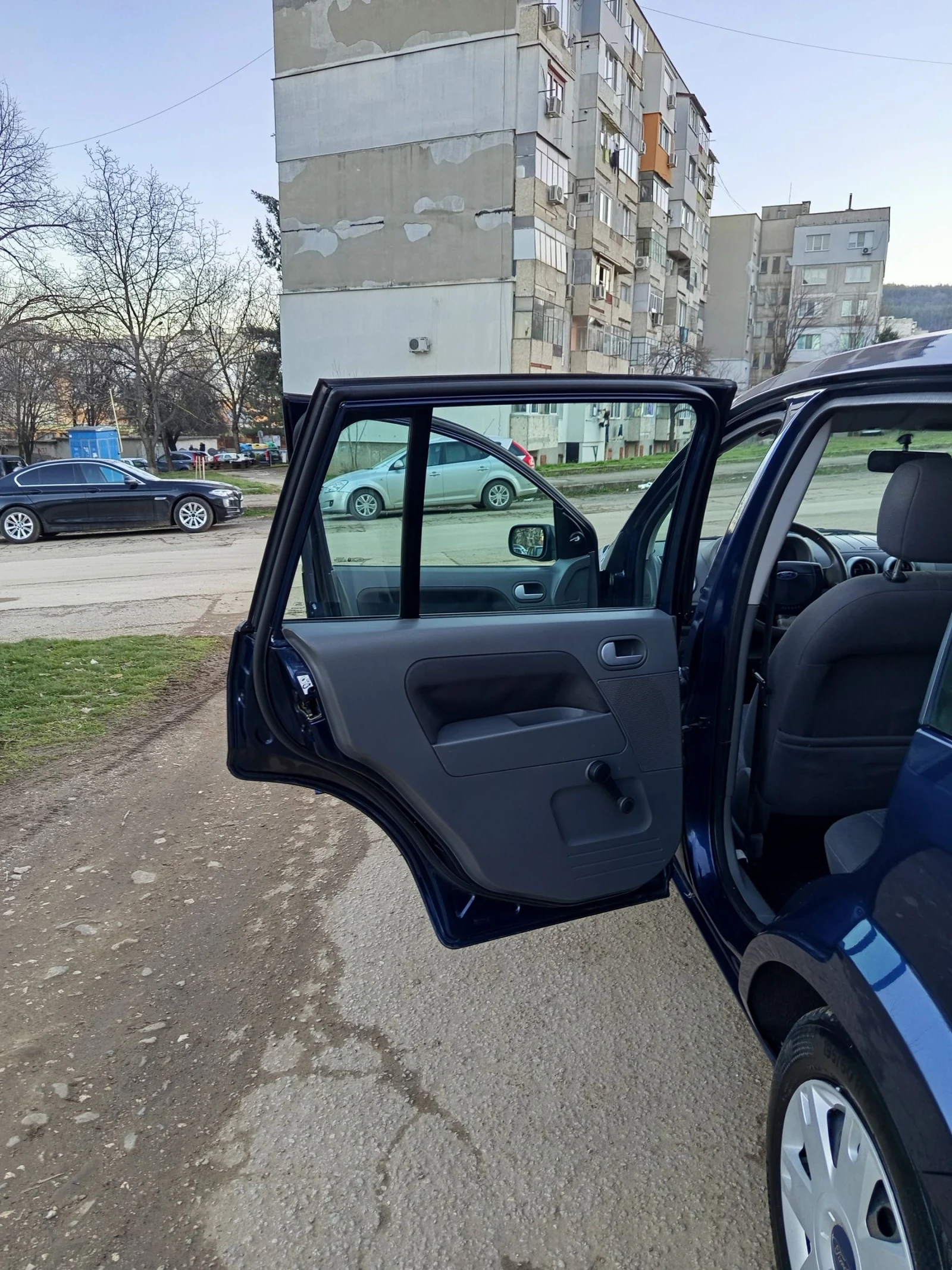 Ford Fusion 1.4i - изображение 7