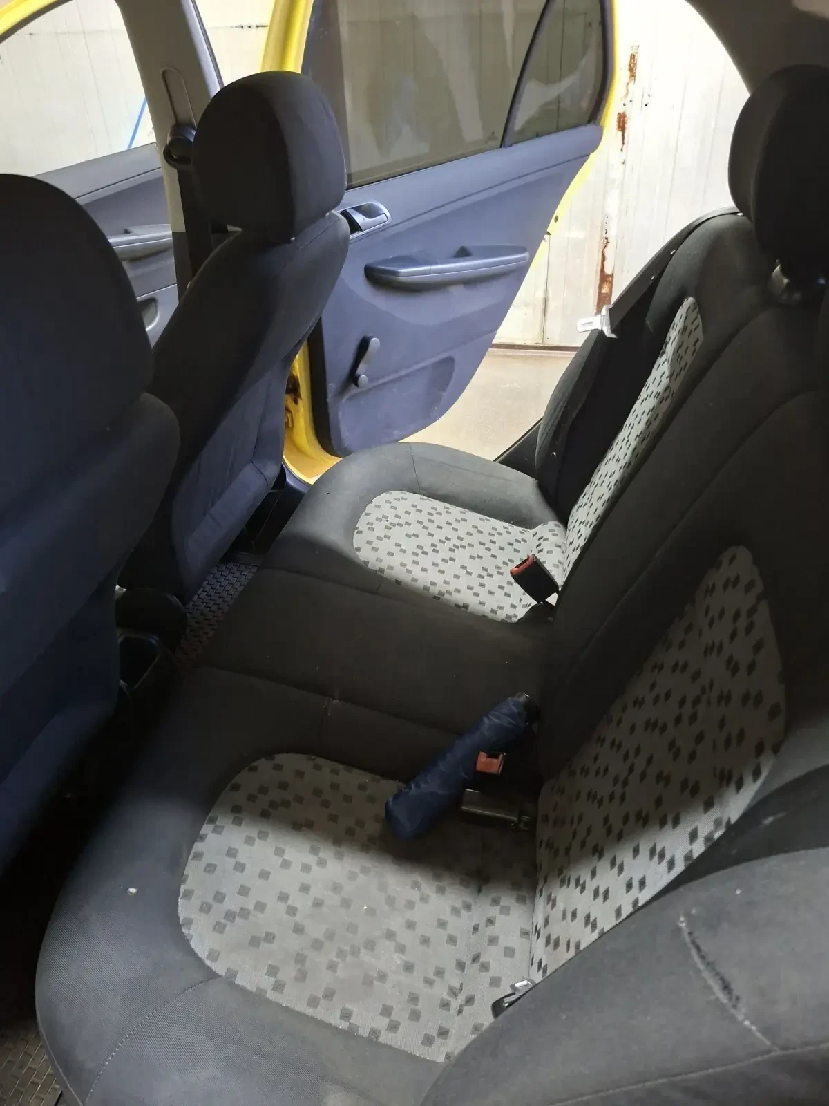 Skoda Fabia 1.9 sdi, снимка 6 - Автомобили и джипове - 53726663