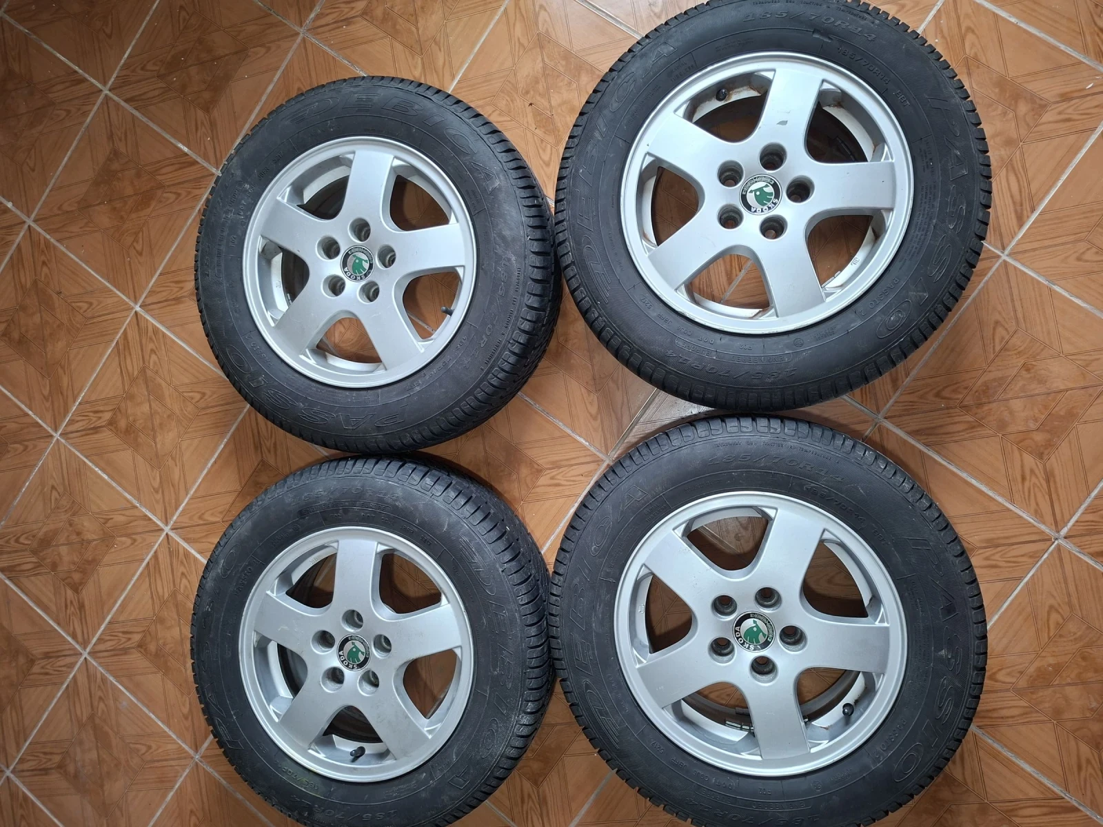 Skoda Fabia 1.9 sdi, снимка 14 - Автомобили и джипове - 53726663