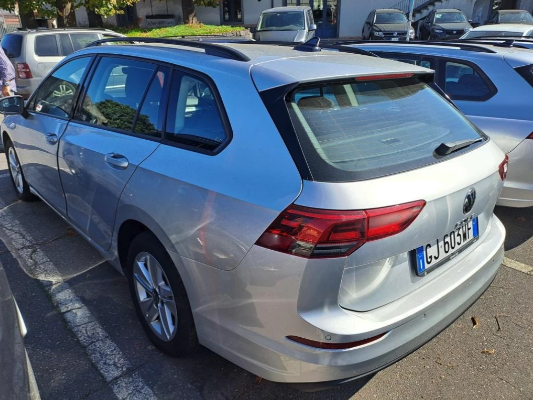 VW Golf Variant Style, снимка 4 - Автомобили и джипове - 53825613