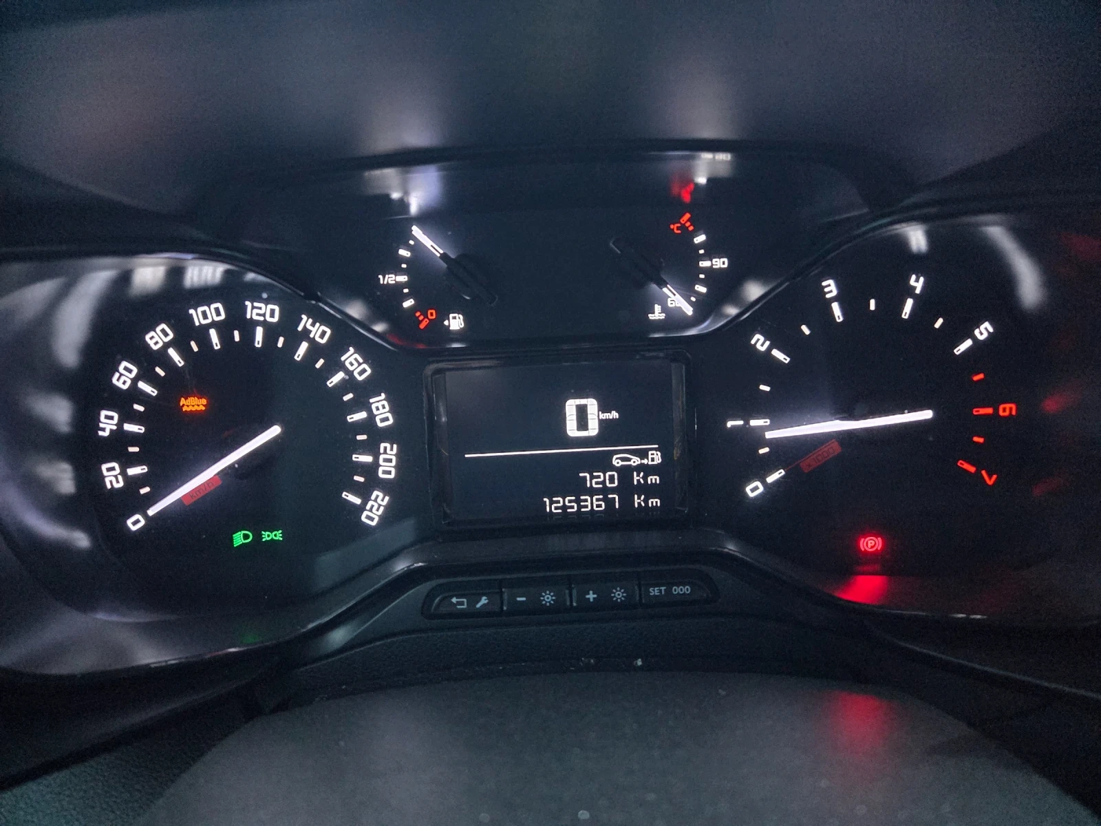 Citroen Berlingo Toyota Proаce City 2+ 1  места, снимка 9 - Автомобили и джипове - 53988644