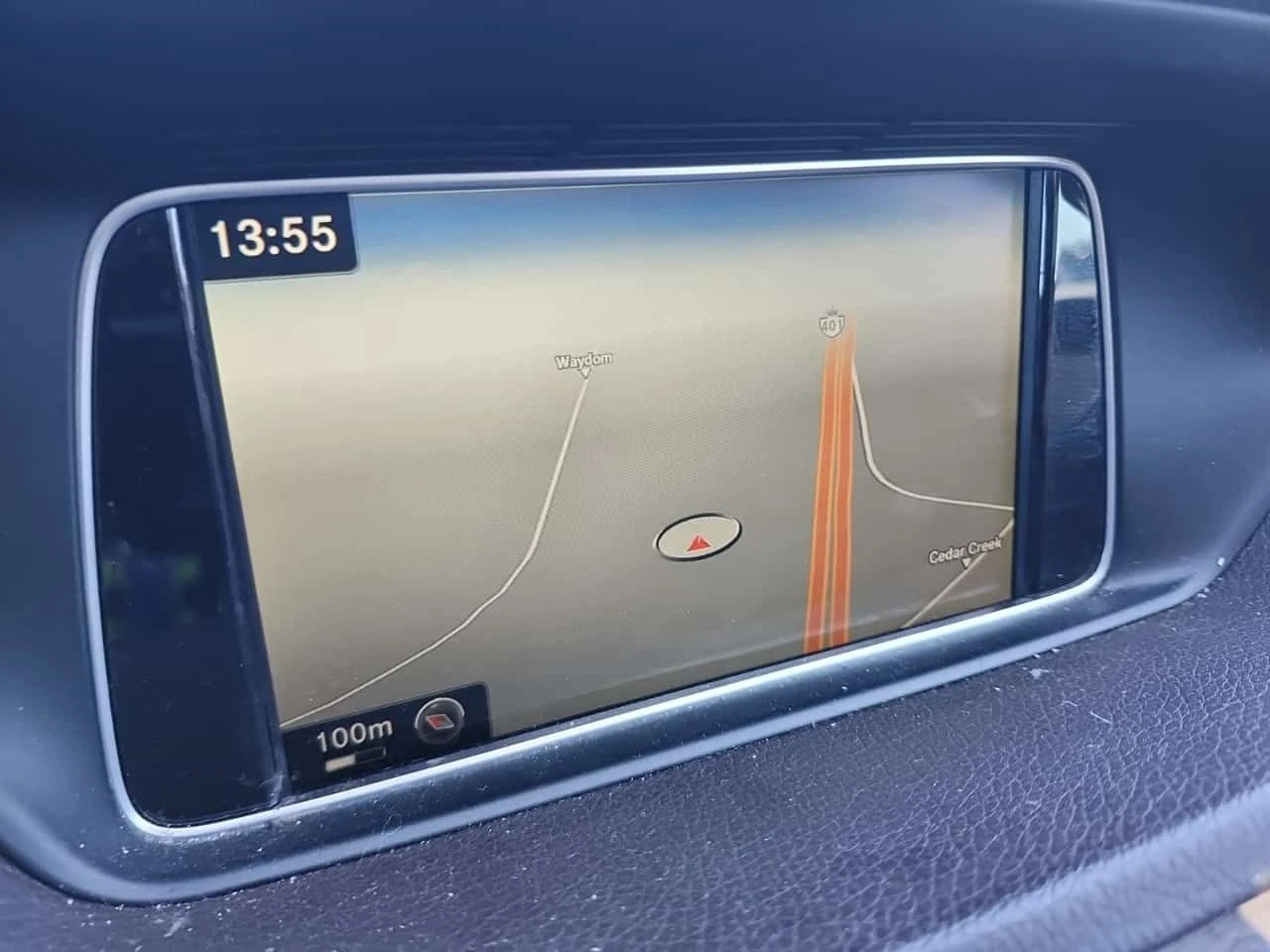 Mercedes-Benz E 300 AMG Line * Без инциденти * LED фарове * CARFAX * , снимка 7 - Автомобили и джипове - 54076851