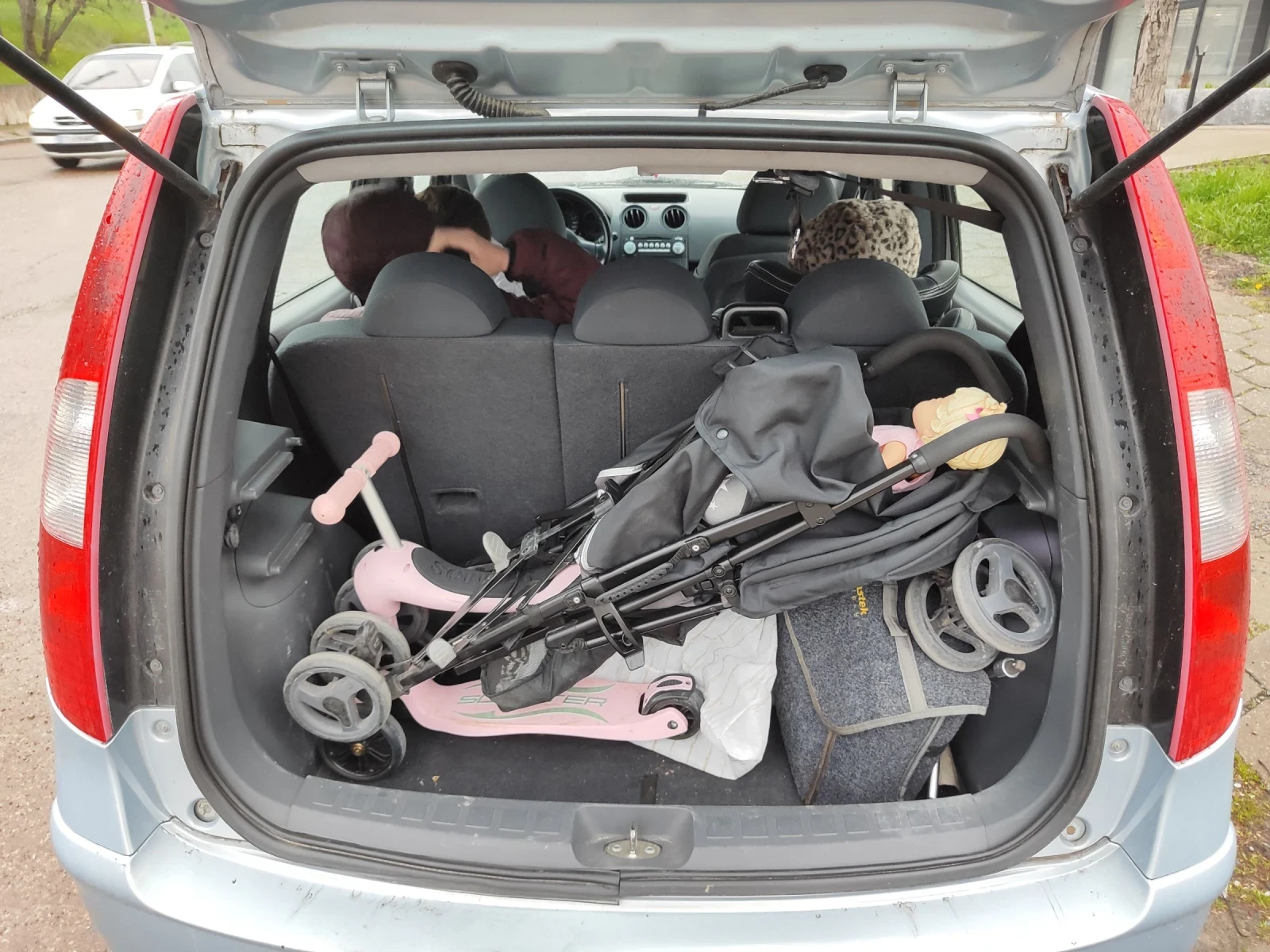 Mitsubishi Colt Автоматик, 6 скорости , снимка 8 - Автомобили и джипове - 54387463