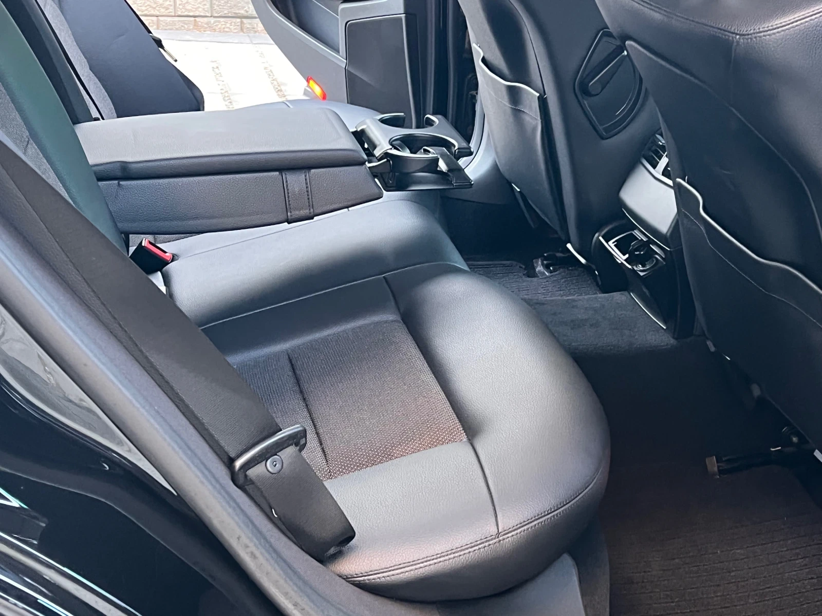 Mercedes-Benz E 350, снимка 9 - Автомобили и джипове - 54853217