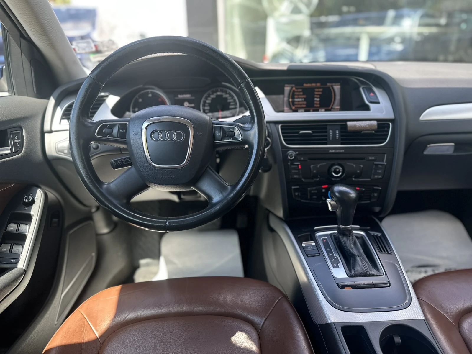 Audi A4, снимка 8 - Автомобили и джипове - 55281415
