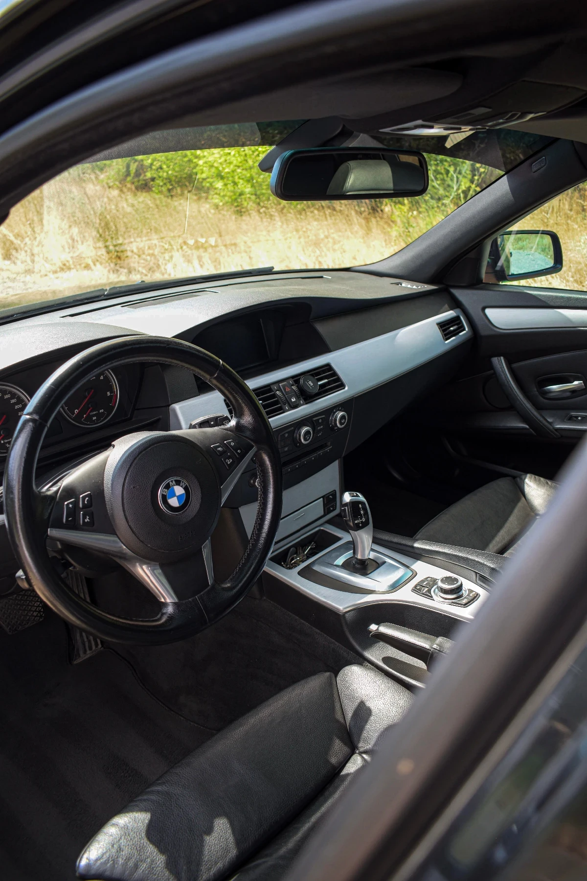 BMW 525 3.0/M57/M-Tech/Dynamic Bi-Xenon/Shadow Line | Mobile.bg � ����������� 10