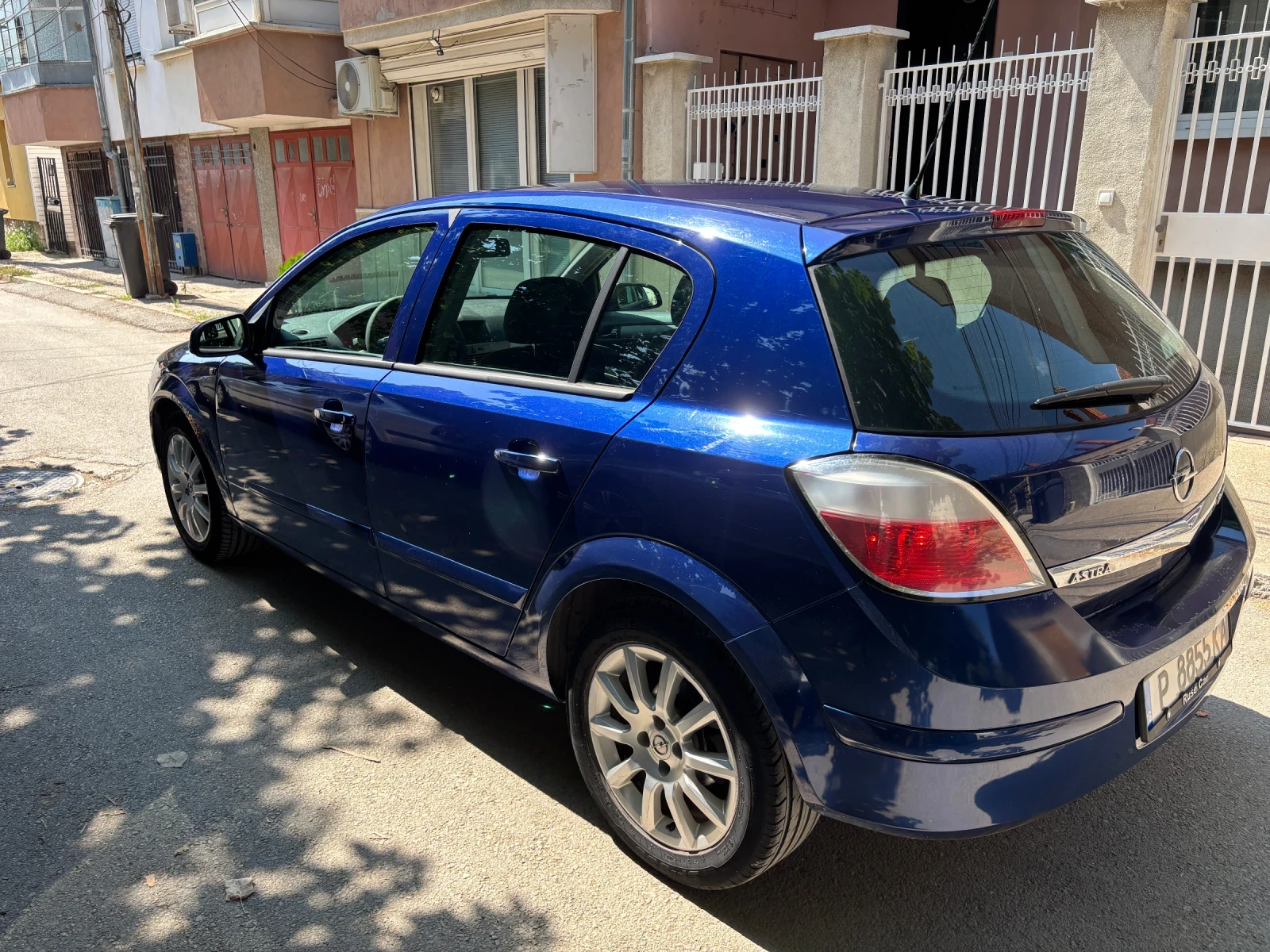 Opel Astra H, снимка 5 - Автомобили и джипове - 55669611