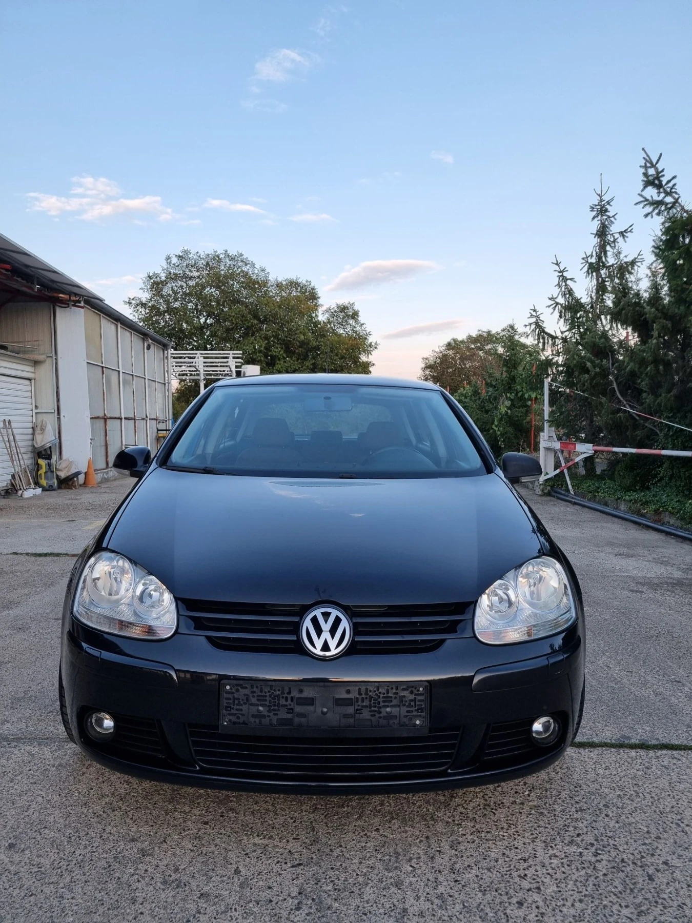 VW Golf 1.9tdi 105 коня 6 степенна скоростна кутия, снимка 7 - Автомобили и джипове - 56167102