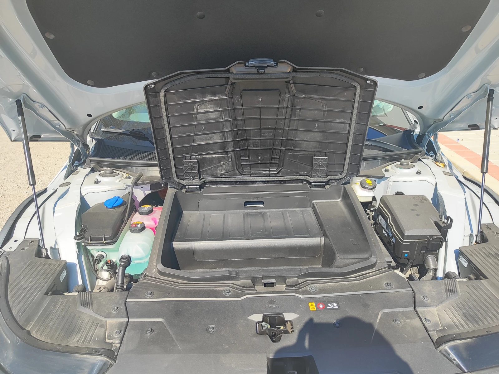 Hyundai Ioniq 5 UNIQ, снимка 15 - Автомобили и джипове - 56183440