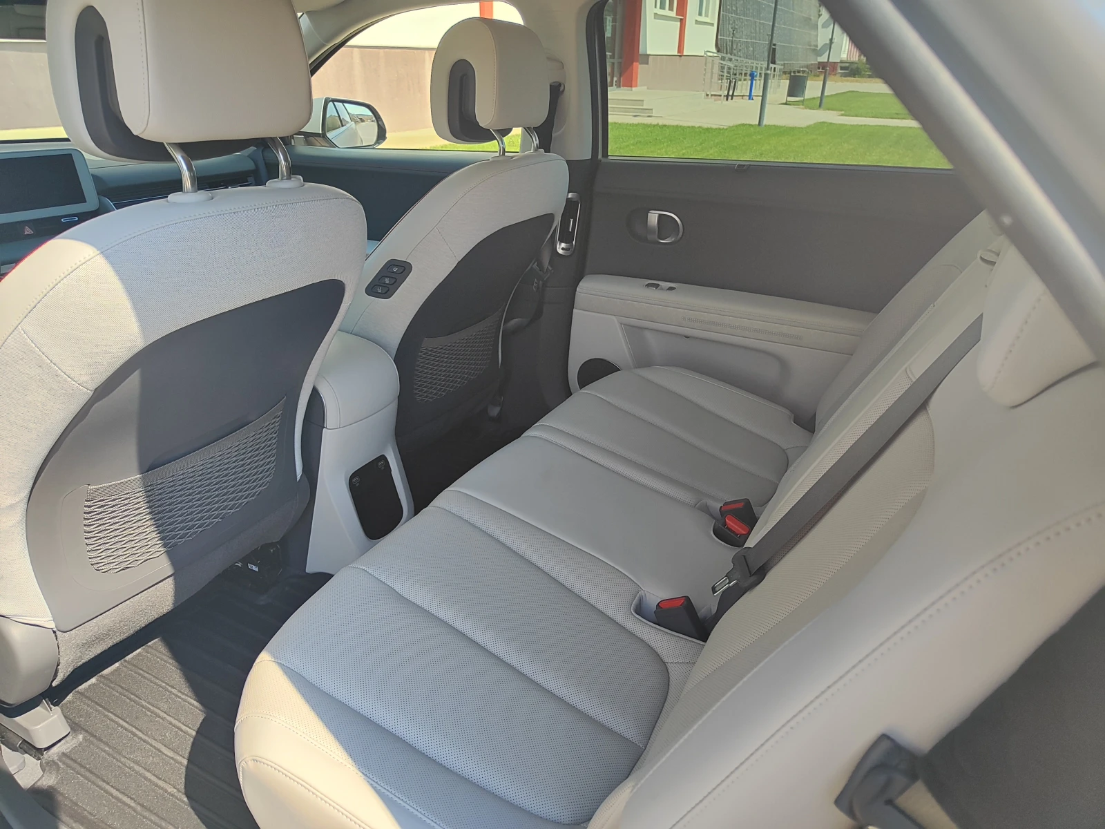 Hyundai Ioniq 5 UNIQ, снимка 11 - Автомобили и джипове - 56183440