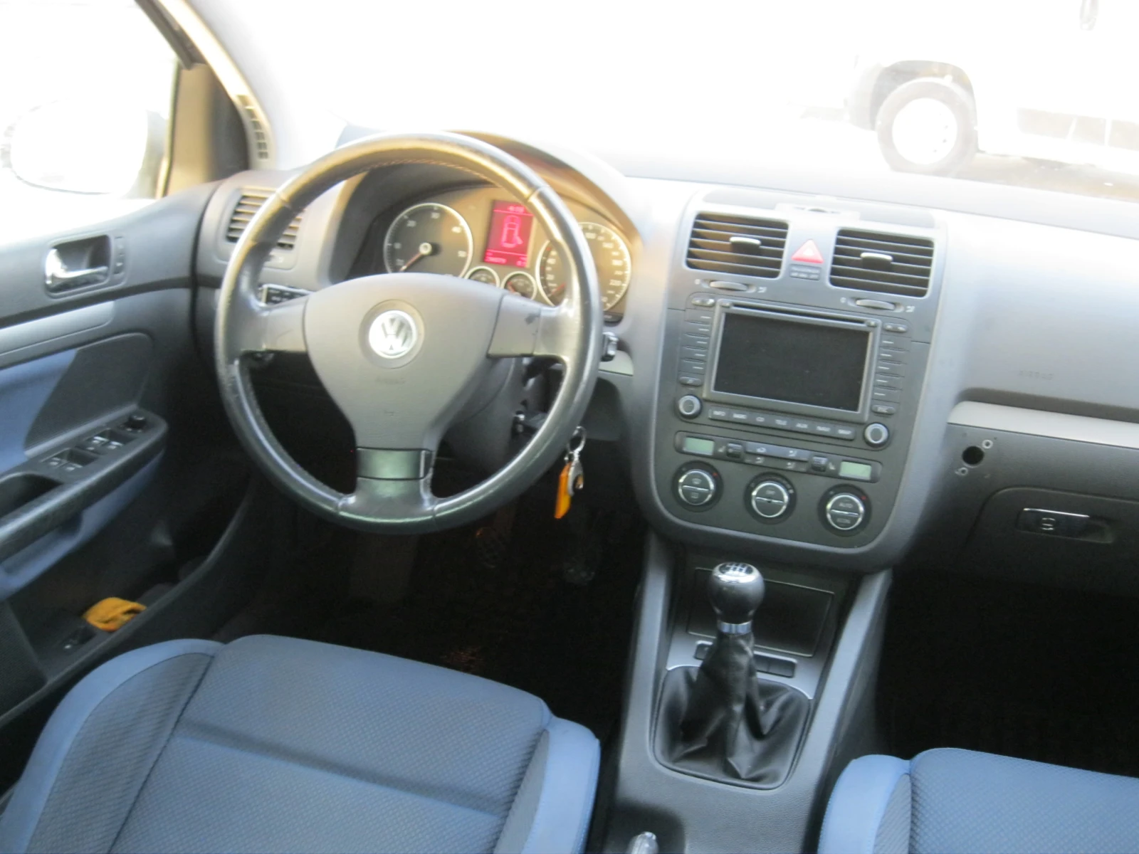 VW Golf 2.0 TDI 140  , 4x4 | Mobile.bg � ����������� 16