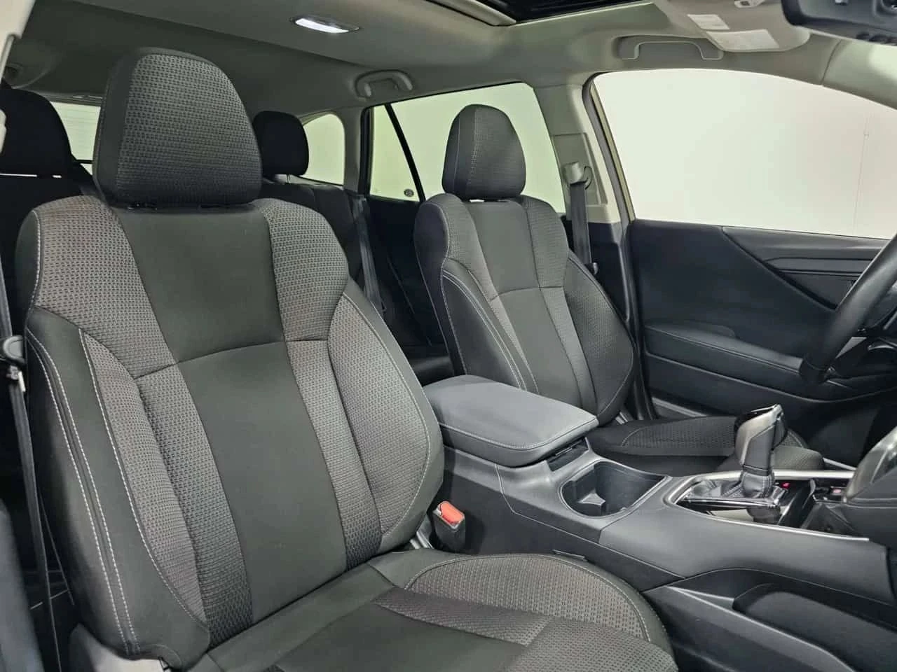 Subaru Outback, снимка 11 - Автомобили и джипове - 56737793
