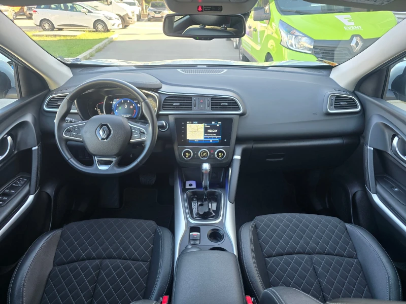 Renault Kadjar 1.3 Tce, снимка 8 - Автомобили и джипове - 47377080