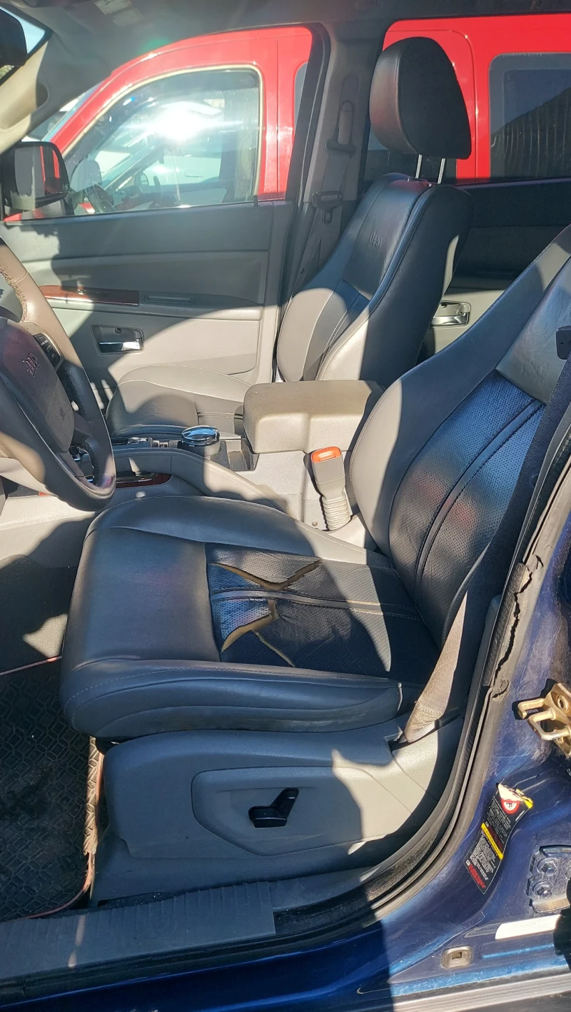 Jeep Grand cherokee 3.0 CRD Limited, снимка 9 - Автомобили и джипове - 52281756