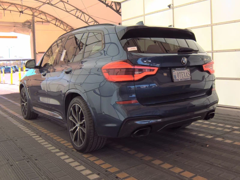 BMW X3 M40I* ДИГИТАЛНО* ТАБЛО* ПОДГРЕВ* КАМЕРА* КЕЙЛЕС* М, снимка 4 - Автомобили и джипове - 53281212