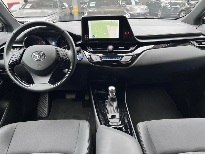 Toyota C-HR Hybrid, снимка 10 - Автомобили и джипове - 45839736