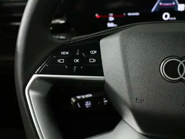 Audi Q5 * Progressiv * HUD * 360 * B&O * Ambient, снимка 15 - Автомобили и джипове - 54151029