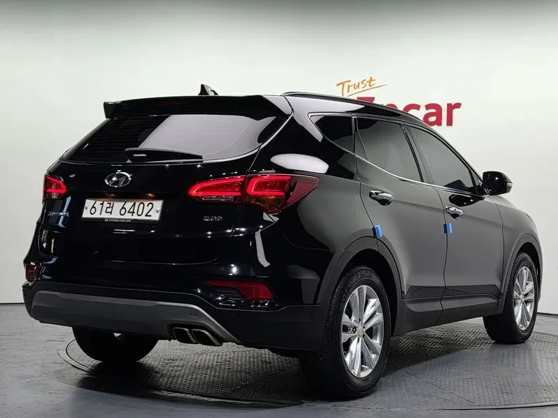 Hyundai Santa fe 2.0, снимка 2 - Автомобили и джипове - 54255452