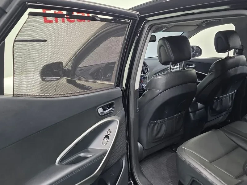 Hyundai Santa fe 2.0, снимка 17 - Автомобили и джипове - 54255452