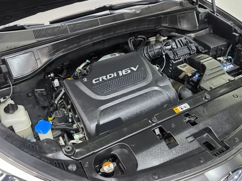 Hyundai Santa fe 2.0, снимка 6 - Автомобили и джипове - 54255452