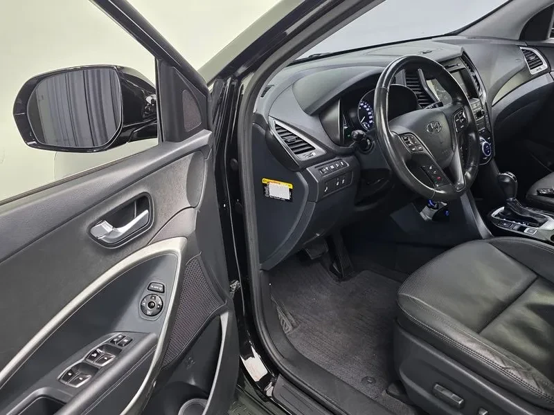 Hyundai Santa fe 2.0, снимка 11 - Автомобили и джипове - 54255452